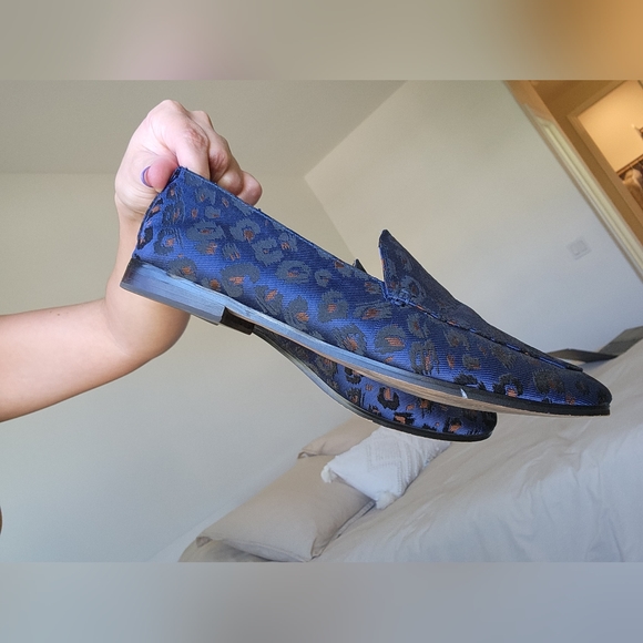 Banana Republic Blue Loafers - Picture 2 of 4